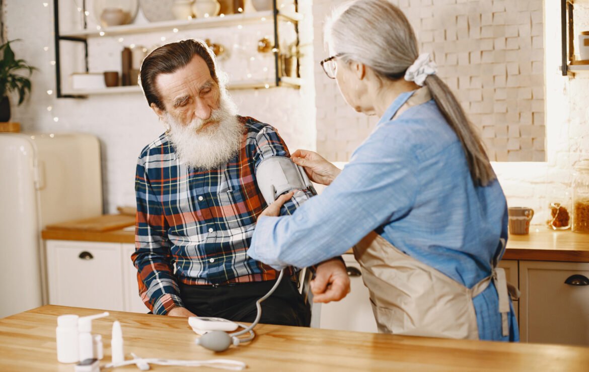 How Does Geriatric Care Compare to Home Care?